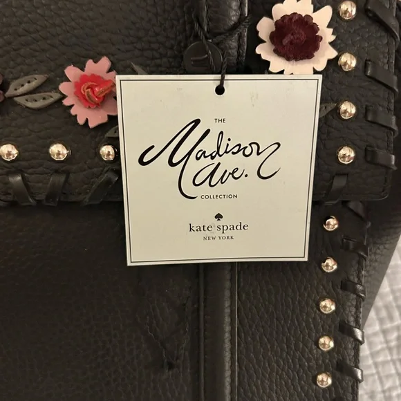 Kate Spade New York x Madison Ave. Collection Daniels Drive Small Abigail flower - Picture 2 of 13